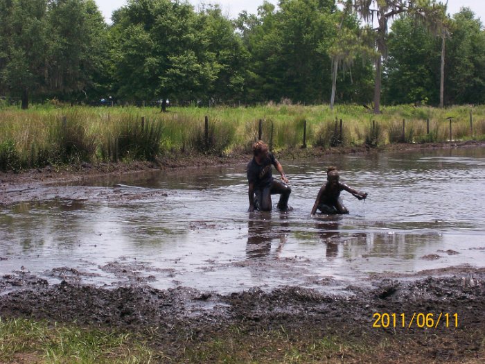 2011-Jun-11_HGR4X4_JessesBD_P1 019